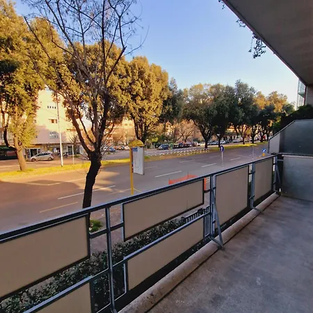 San Lorenz Pensión Roma